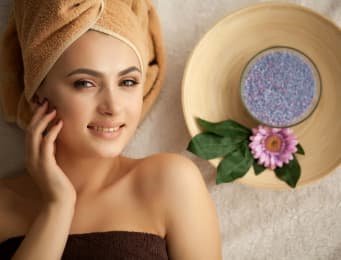 ladies beauty facial services